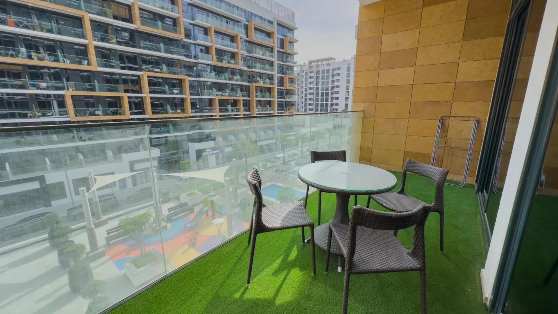 Apartmán Pool View 1Br Modern & Stylish Dubaj
